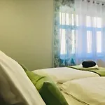 Séjour chez l'habitant Gosciniec Kowalova *