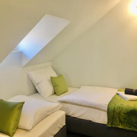 Gosciniec Kowalova *