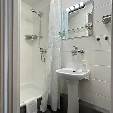 Gosciniec Kowalova * Mieroszow